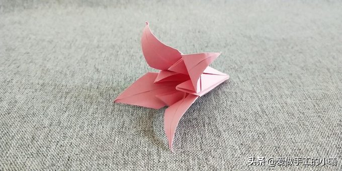 Hyacinth origami step-by-step diagram