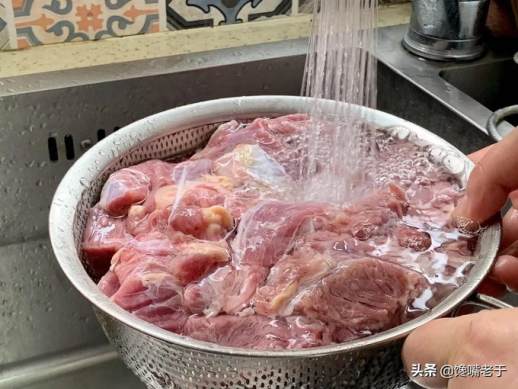 焯牛肉用冷水还是热水